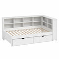 Letto in legno con cassetti e mensole integrate